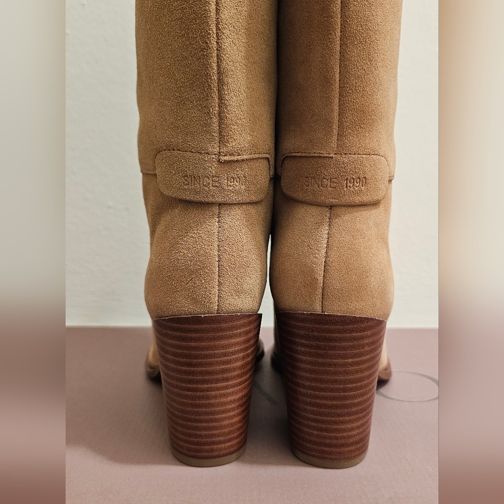 New SARTO By Franco Sarto Tan Heeled Boots - Picture 3 of 7